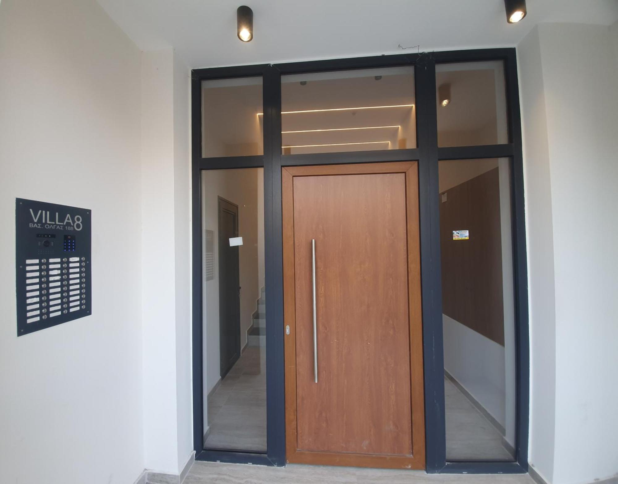 Villa 8 By Proliving Hospitality テッサロニキ エクステリア 写真
